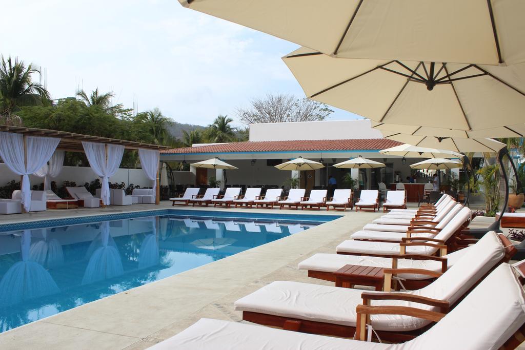 Hotel Santa Cruz Huatulco Exterior photo